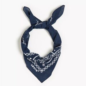 NEW Levi’s Originals Blue Paisley Square Bandana Scarf Neckercheif Accessory